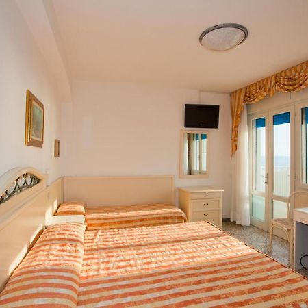 Hotel Imperial Caorle Exteriör bild